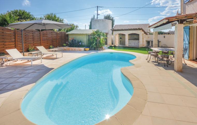 Feriehus med pool Frankrig
