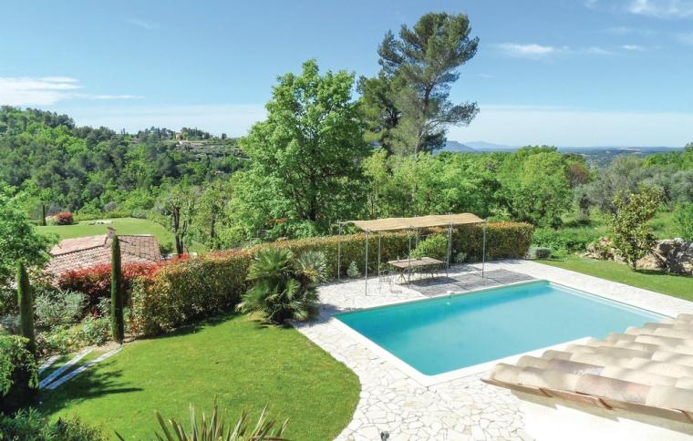 Feriehus med pool i Fayence
