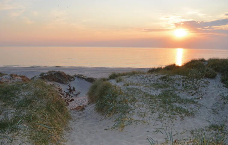 Lej sommerhus ved Vester Husby og nyd den skønne strand