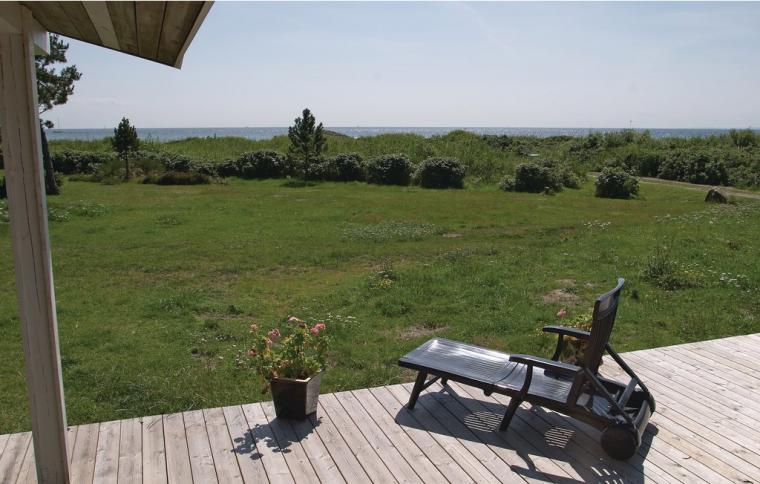 Sommerhus ved vandet Øer Strand