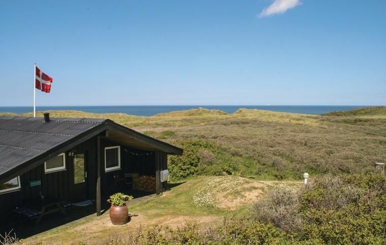 Sommerhus i Nr. Lyngby tæt på hav og strand