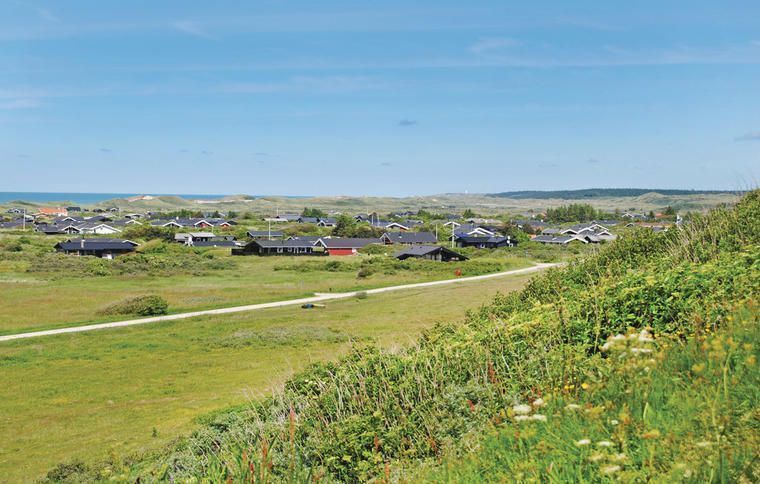 Sommerhus ved Nørlev Strand tæt på hav og strand