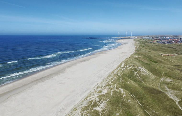 Strand Hvide Sande som du kan prøve fra et sommerhus