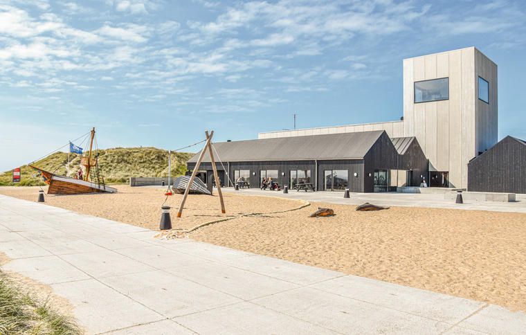 Lej sommerhus i Thorsminde og besøge Strandings Museet St. George