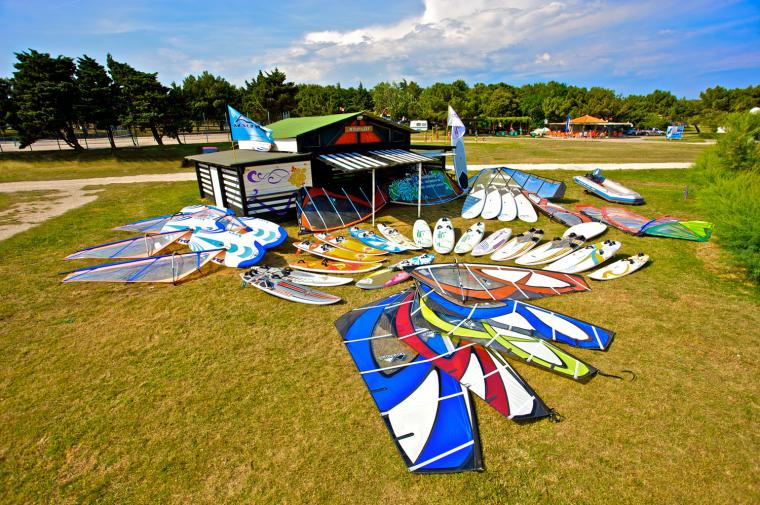Tsunami Windsurfing Kroatien
