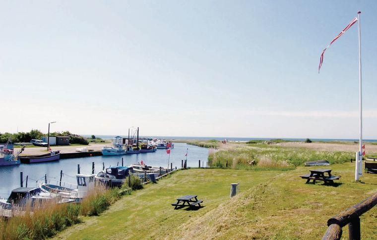 Lej sommerhus i Kramnitze og besøg den hyggelige havn