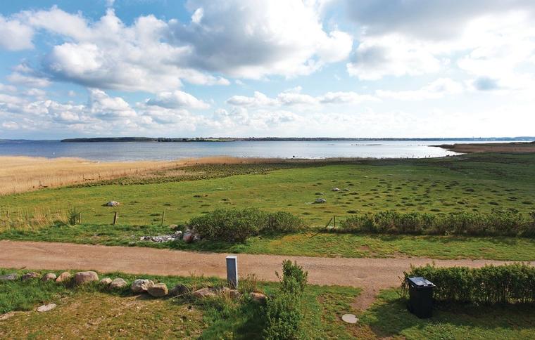 Lej sommerhus i Holbæk nær Holbæk Fjord