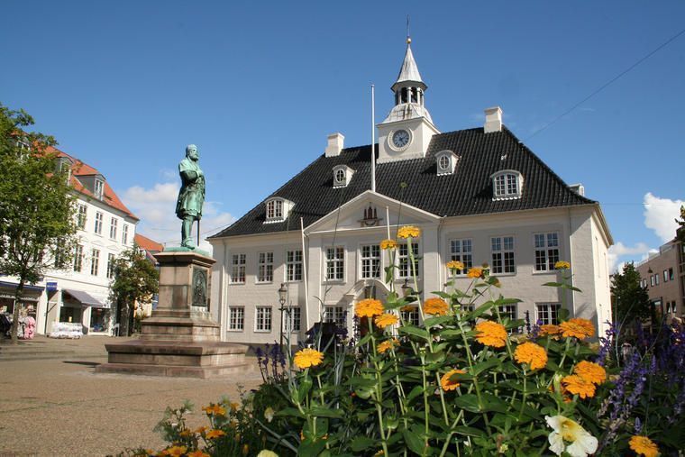 Lej sommerhus i Randers og besøg den hyggelige midtby