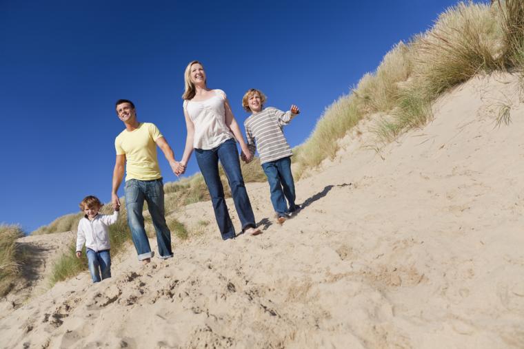 Familieferie ved strande Bork Havn