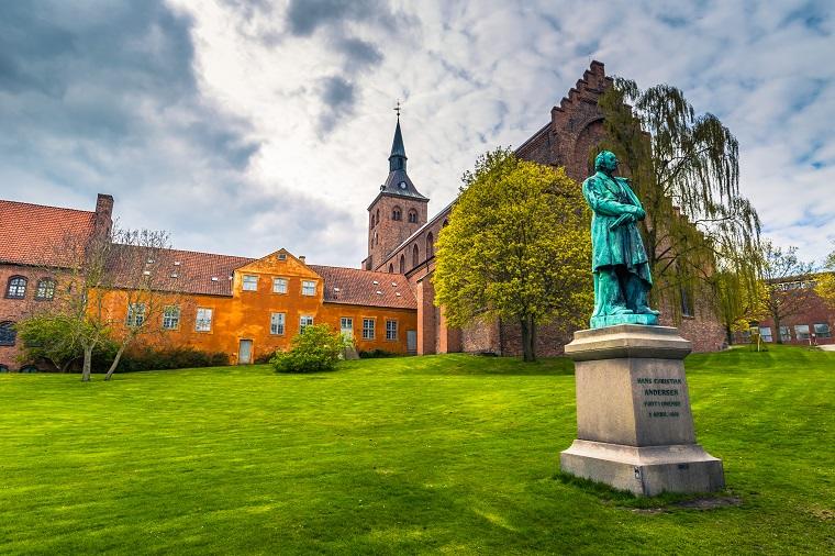 Få et eventyrlig ferie fra et sommerhus i Odense