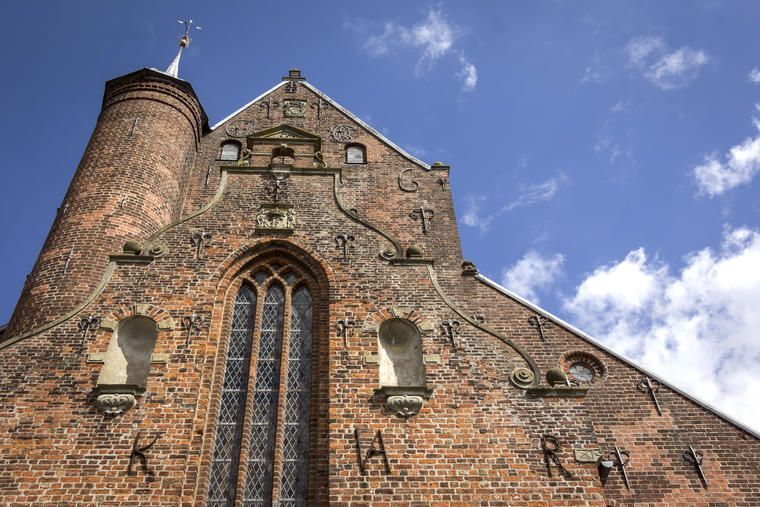 Lej sommerhus i Haderslev og besøg Haderslev Kirke